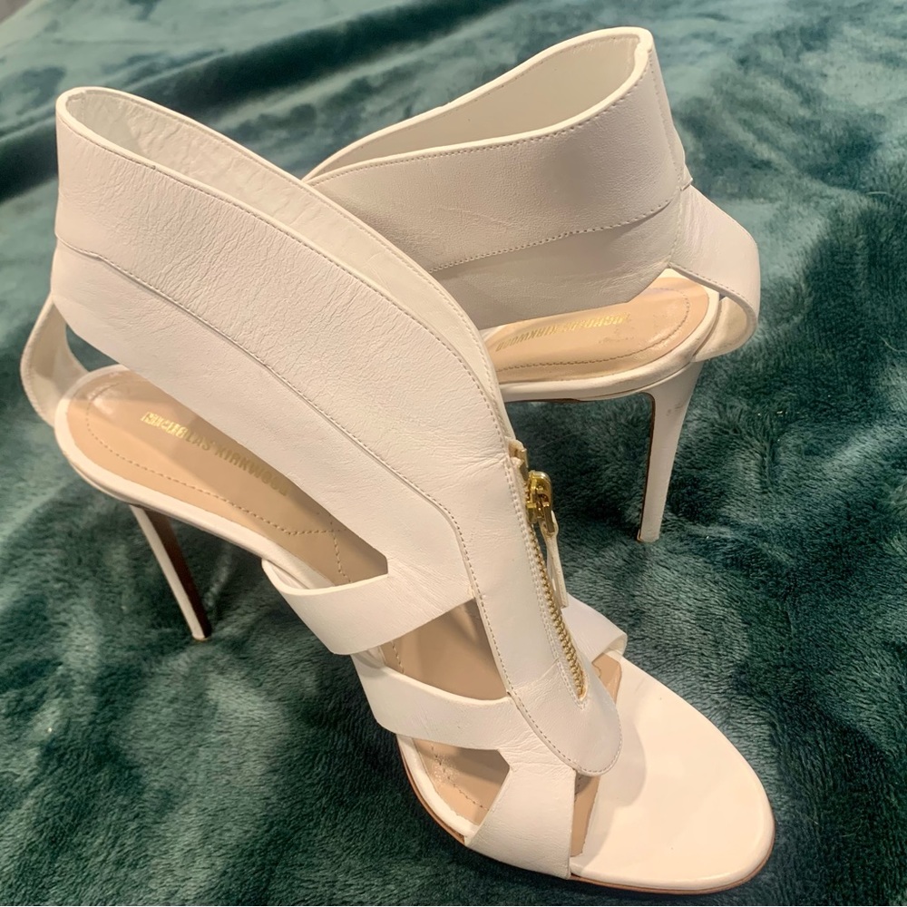 Nicholas Kirkwood white bootie heels